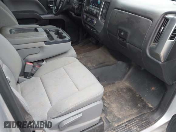 2015 Chevrolet Silverado 1500 LT with VIN 1GCRCREC2FZ170094, listed as a IAAI auction lot 41634824 with 61,686 mi miles. Bid and sale history available at carsss.com. Image 5.