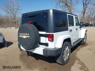 2016 Jeep Wrangler Unlimited 75th Anniversary with VIN 1C4BJWEG1GL222361, listed as a IAAI auction lot 41734628 with 110,066 mi miles. Bid and sale history available at carsss.com. Image 4.