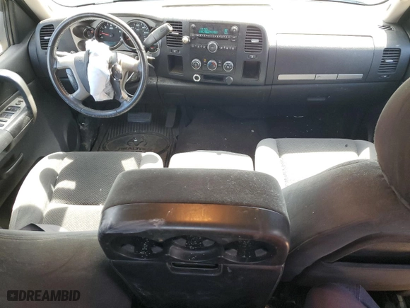 2008 Chevrolet Silverado 1500 LT w/2LT with VIN 2GCEC190081326449, listed as a Copart auction lot 49590565 with 309,997 mi miles and Salvage Title. Bid and sale history available at carsss.com. Image 8.