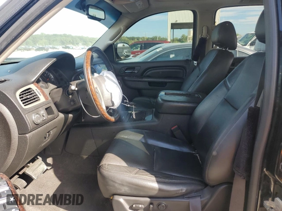 2014 GMC Yukon Denali with VIN 1GKS2EEF6ER137805, listed as a Copart auction lot 69835144 with 167,244 mi miles and Salvage Title. Bid and sale history available at carsss.com. Image 7.