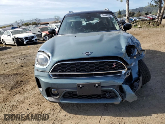 2024 MINI Countryman Cooper S z VIN WMZ53BR0XR3R62734, wystawiony jako Copart lot #49986095 z przebiegiem 11 062 mil mil oraz Szkoda całkowita • Salvage title. Historia ofert i sprzedaży dostępna na DreamBid. Obrazek 5.