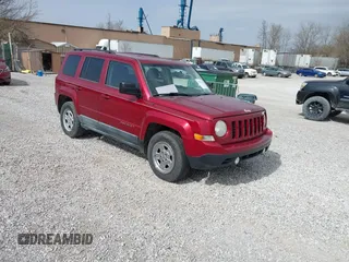 2011 Jeep Patriot Latitude with VIN 1J4NT1GB3BD170210, listed as a IAAI auction lot 41797615 with 201,951 mi miles. Bid and sale history available at carsss.com. Image 1.