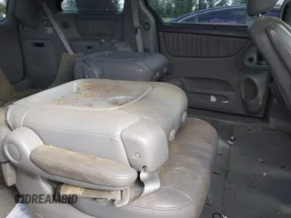 2004 Toyota Sienna XLE with VIN 5TDBA22C54S025665, listed as a IAAI auction lot 41980484 with 219,035 mi miles. Bid and sale history available at carsss.com. Image 8.