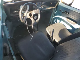 1971 Volkswagen Beetle с VIN 1112015752, выставлен на аукционе Copart как лот 41780465 с пробегом 92 532 миль миль и Списание • Salvage title. История ставок и продаж доступна на DreamBid. Изображение 8.