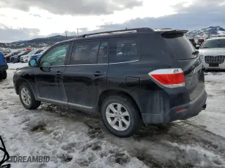 2011 Toyota Highlander with VIN 5TDBK3EH7BS081484, listed as a Copart auction lot 46123845 with 182,007 mi miles and Salvage Title. Bid and sale history available at carsss.com. Image 2.