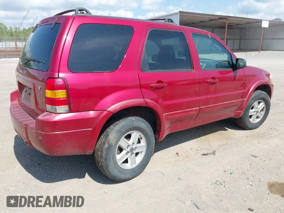 2007 Ford Escape Limited с VIN 1FMCU94167KB78689, выставлен на аукционе IAAI как лот 42715507 с пробегом 184 738 миль миль и . История ставок и продаж доступна на DreamBid. Изображение 4.