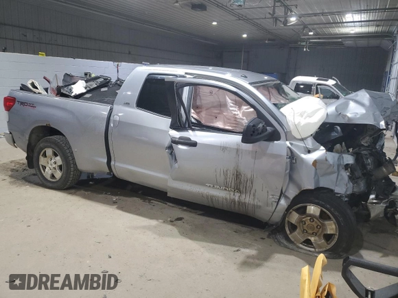 2010 Toyota Tundra 4WD Truck with VIN 5TFUM5F15AX001947, listed as a Copart auction lot 41565645 with 0 mi miles and Salvage Title. Bid and sale history available at carsss.com. Image 4.