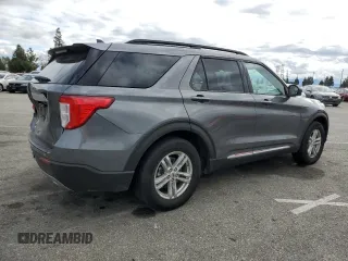 2023 Ford Explorer XLT with VIN 1FMSK7DH6PGA12033, listed as a Copart auction lot 44444865 with 27,826 mi miles and Salvage Title. Bid and sale history available at carsss.com. Image 3.