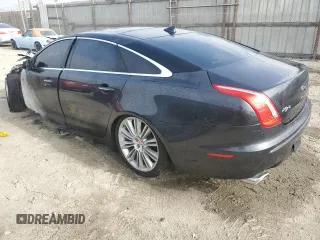 2015 Jaguar XJ with VIN SAJWA2GZ3F8V83991, listed as a Copart auction lot 87122824 with 0 mi miles and Non Repairable. Bid and sale history available at carsss.com. Image 2.