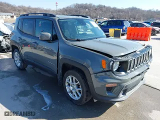 2021 Jeep Renegade Latitude with VIN ZACNJDBB4MPM37523, listed as a IAAI auction lot 41699941 with NaN miles. Bid and sale history available at carsss.com. Image 1.