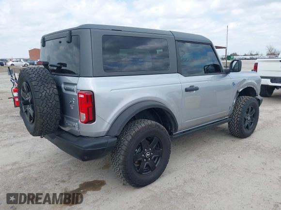 2024 Ford Bronco Black Diamond с VIN 1FMDE1AH6RLA22976, выставлен на аукционе IAAI как лот 41781569 с пробегом 13 307 миль миль и . История ставок и продаж доступна на DreamBid. Изображение 4.