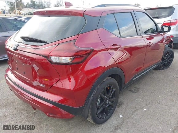 2024 Nissan Kicks SR with VIN 3N1CP5DV5RL484763, listed as a IAAI auction lot 41755882 with 15,804 mi miles. Bid and sale history available at carsss.com. Image 4.
