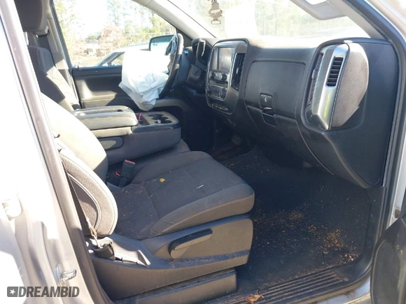 2019 Chevrolet Silverado 1500 LD LT with VIN 2GCRCPEC6K1155556, listed as a IAAI auction lot 41034151 with 104,669 mi miles. Bid and sale history available at carsss.com. Image 5.