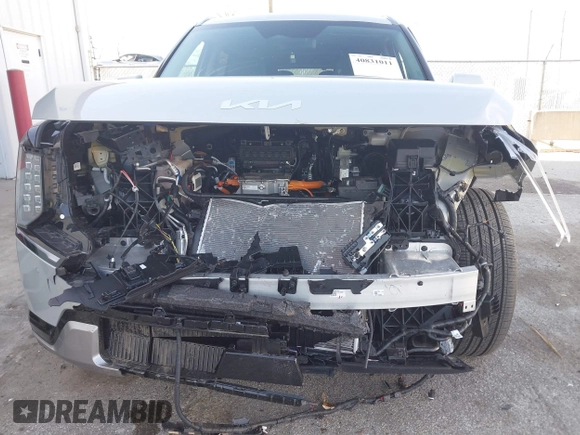 2024 Kia EV9 Land z VIN KNDADFS52R6025531, wystawiony jako IAAI lot #40831011 z przebiegiem Nie podano mil oraz . Historia ofert i sprzedaży dostępna na DreamBid. Obrazek 6.