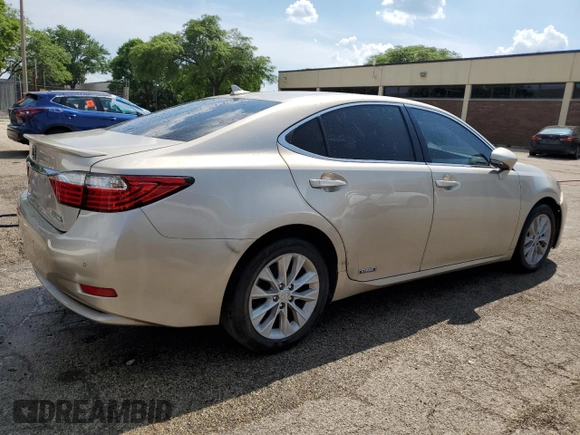 2013 Lexus ES 300h with VIN JTHBW1GG5D2016882, listed as a Copart auction lot 61676615 with 199,931 mi miles and Clean title. Bid and sale history available at DreamBid. Image 3.