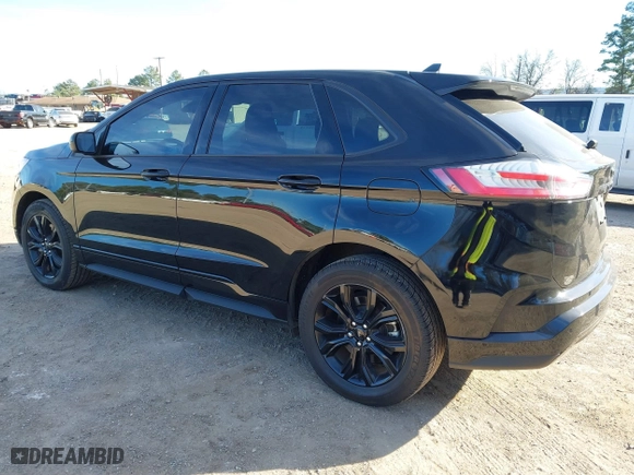 2022 Ford Edge SE with VIN 2FMPK4G93NBA20703, listed as a IAAI auction lot 41282784 with 58,747 mi miles. Bid and sale history available at carsss.com. Image 3.