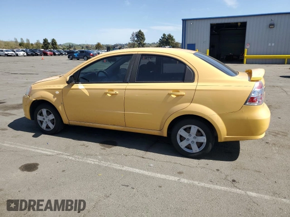 2007 Chevrolet Aveo LS z VIN KL1TD56647B073694, wystawiony jako Copart lot #52380625 z przebiegiem 145 511 mil mil oraz Szkody całkowita. Historia ofert i sprzedaży dostępna na DreamBid. Obrazek 2.