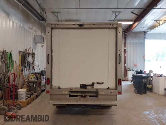 2019 Ford Transit with VIN 1FDBF8ZM1KKA86059, listed as a IAAI auction lot 42434134 with 82,668 mi miles and . Bid and sale history available at DreamBid. Image 16.