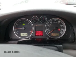 2003 Volkswagen Passat GL с VIN WVWMD63B03E307066, выставлен на аукционе Copart как лот 86142894 с пробегом 84 899 миль миль и Списание • Salvage title. История ставок и продаж доступна на DreamBid. Изображение 9.