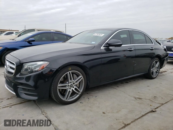 2019 Mercedes-Benz E-Class E 300 with VIN WDDZF4JB6KA606838, listed as a Copart auction lot 67752522 with 33,602 mi miles. Bid and sale history available at carsss.com. Image 1.