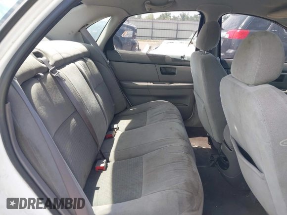 2006 Ford Taurus SE with VIN 1FAHP532X6A131387, listed as a IAAI auction lot 42336717 with Not provided miles and . Bid and sale history available at DreamBid. Image 8.