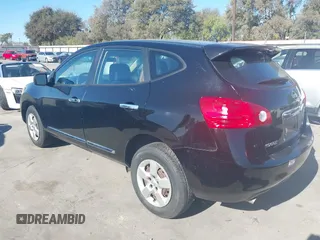 2011 Nissan Rogue SV z VIN JN8AS5MT8BW563091, wystawiony jako IAAI lot #40864086 z przebiegiem 93 669 mil mil oraz . Historia ofert i sprzedaży dostępna na DreamBid. Obrazek 3.