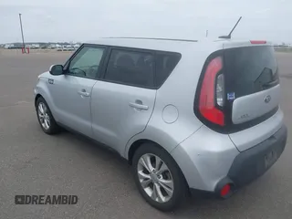 2015 Kia Soul + with VIN KNDJP3A52F7781082, listed as a IAAI auction lot 42161665 with 105,501 mi miles and . Bid and sale history available at DreamBid. Image 3.