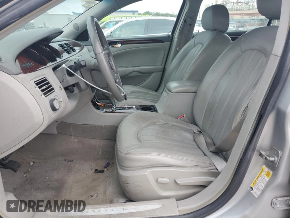 2008 Buick Lucerne CXL with VIN 1G4HD57298U165119, listed as a Copart auction lot 53939305 with 114,600 mi miles and Salvage Title. Bid and sale history available at DreamBid. Image 7.