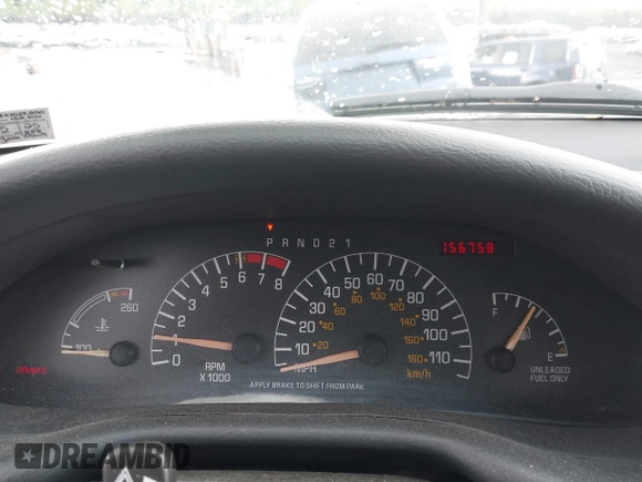 1999 Pontiac Sunfire SE z VIN 1G2JB5248X7528290, wystawiony jako IAAI lot #42252324 z przebiegiem 156 758 mil mil oraz . Historia ofert i sprzedaży dostępna na DreamBid. Obrazek 7.