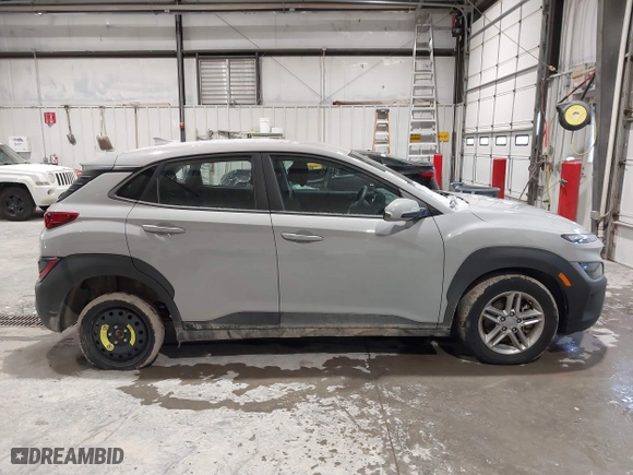 2023 Hyundai Kona SE with VIN KM8K2CAB2PU013965, listed as a IAAI auction lot 41572552 with 39,557 mi miles. Bid and sale history available at carsss.com. Image 13.