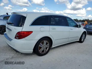 2009 Mercedes-Benz R 3.5L with VIN 4JGCB65E29A093668, listed as a Copart auction lot 77626764 with Not Provided miles and Salvage Title. Bid and sale history available at carsss.com. Image 3.