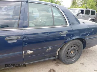 2006 Ford Police Interceptor с VIN 2FAFP71W76X101151, выставлен на аукционе IAAI как лот 42080117 с пробегом Не указан миль и . История ставок и продаж доступна на DreamBid. Изображение 6.