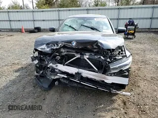 2022 BMW 3 Series 330i xDrive z VIN 3MW5R7J05N8C55952, wystawiony jako Copart lot #48732905 z przebiegiem 4 521 mil mil oraz Szkoda całkowita • Salvage title. Historia ofert i sprzedaży dostępna na DreamBid. Obrazek 11.