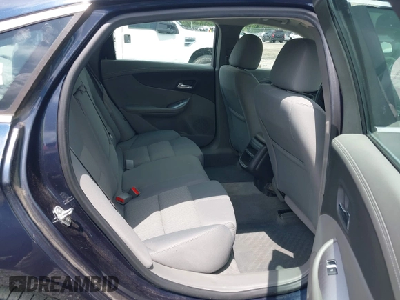 2015 Chevrolet Impala LS z VIN 2G11X5SL0F9214868, wystawiony jako IAAI lot #42417164 z przebiegiem 135 321 mil mil oraz . Historia ofert i sprzedaży dostępna na DreamBid. Obrazek 8.
