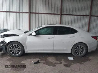 2019 Acura TLX with VIN 19UUB1F31KA001174, listed as a IAAI auction lot 41613633 with 1 mi miles. Bid and sale history available at carsss.com. Image 13.