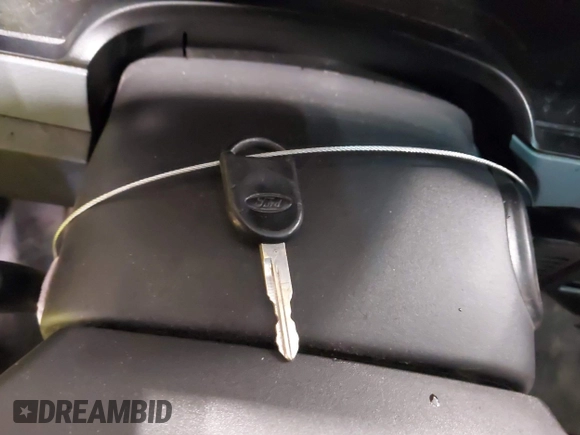 2014 Ford F-150 XL with VIN 1FTMF1EM8EFB34695, listed as a IAAI auction lot 41743020 with 129,749 mi miles. Bid and sale history available at carsss.com. Image 11.