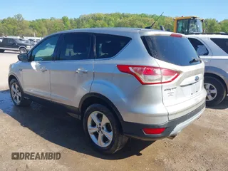 2014 Ford Escape SE with VIN 1FMCU9GX6EUB22401, listed as a IAAI auction lot 42038712 with Not Provided miles and . Bid and sale history available at carsss.com. Image 3.