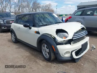 2011 MINI Hardtop with VIN WMWSU3C58BT184415, listed as a IAAI auction lot 41891353 with 149,533 mi miles and . Bid and sale history available at DreamBid. Image 1.