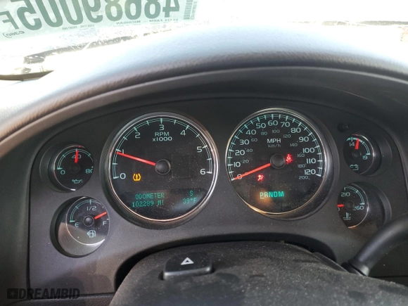 2013 Chevrolet Avalanche LT with VIN 3GNTKFE76DG249346, listed as a Copart auction lot 48689005 with 102,289 mi miles and Clean Title. Bid and sale history available at carsss.com. Image 9.