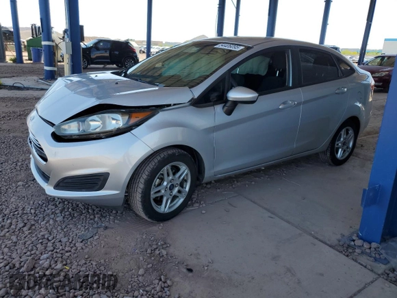 2017 Ford Fiesta SE z VIN 3FADP4BJ5HM145950, wystawiony jako Copart lot #54406095 z przebiegiem 45 395 mil mil oraz Szkoda całkowita • Salvage title. Historia ofert i sprzedaży dostępna na DreamBid. Obrazek 1.