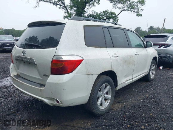 2010 Toyota Highlander with VIN 5TDBK3EH5AS011531, listed as a IAAI auction lot 42521352 with 198,605 mi miles and . Bid and sale history available at DreamBid. Image 4.