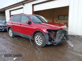 2018 Volkswagen Tiguan S with VIN 3VV0B7AX2JM016442, listed as a IAAI auction lot 41464875 with 78,355 mi miles and . Bid and sale history available at DreamBid. Image 1.