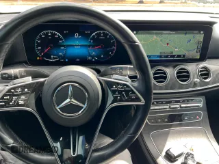 2021 Mercedes-Benz E-Class E 350 with VIN W1KZF8EBXMA963671, listed as a Copart auction lot 53703695 with 122,038 mi miles and Clean Title. Bid and sale history available at carsss.com. Image 7.