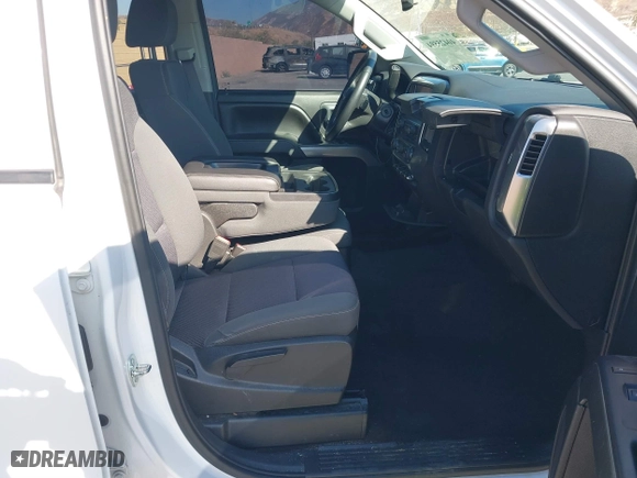 2014 Chevrolet Silverado 1500 LT with VIN 1GCRCREC7EZ405913, listed as a IAAI auction lot 40425594 with 48,024 mi miles. Bid and sale history available at carsss.com. Image 5.