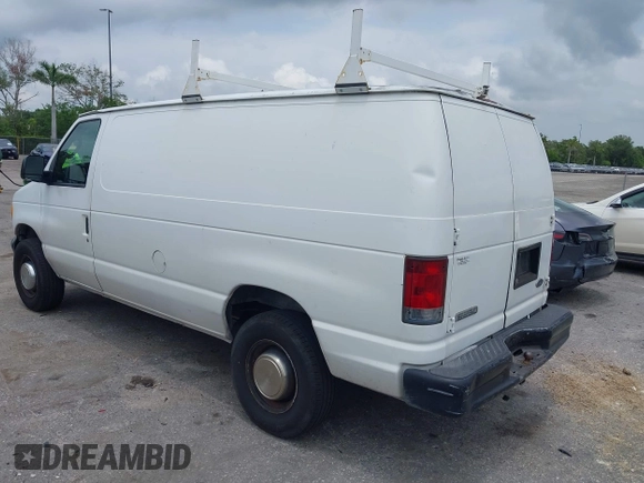 2006 Ford Econoline Cargo z VIN 1FTNE24W56HB25572, wystawiony jako IAAI lot #42378434 z przebiegiem 272 413 mil mil oraz . Historia ofert i sprzedaży dostępna na DreamBid. Obrazek 3.