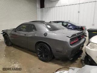 2016 Dodge Challenger R/T with VIN 2C3CDZBT2GH101354, listed as a Copart auction lot 79489523 with 70061 miles and Salvage Title. Bid and sale history available at carsss.com. Image 3.