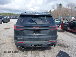 2024 GMC Acadia AWD AT4 z VIN 1GKENPKSHRJ155390, wystawiony jako IAAI lot #41510512 z przebiegiem Nie podano mil oraz . Historia ofert i sprzedaży dostępna na DreamBid. Obrazek 15.