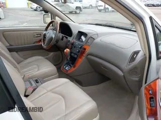 2003 Lexus RX 300 with VIN JTJHF10UX30302018, listed as a IAAI auction lot 41750862 with 211,671 mi miles and . Bid and sale history available at DreamBid. Image 5.