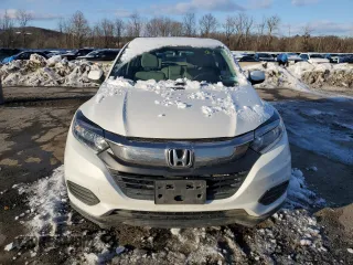 2021 Honda HR-V LX with VIN 3CZRU6H37MM719742, listed as a Copart auction lot 45638215 with 129,549 mi miles and Non Repairable. Bid and sale history available at carsss.com. Image 5.