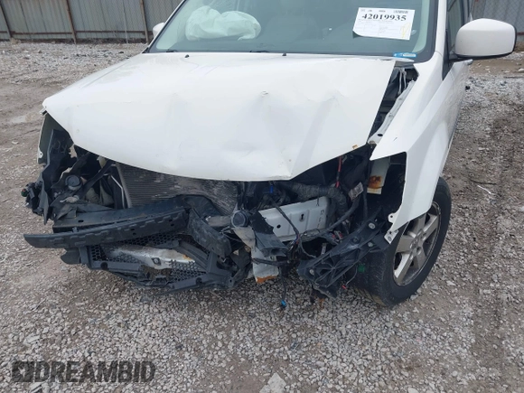 2008 Dodge Grand Caravan SXT with VIN 2D8HN54P88R706791, listed as a IAAI auction lot 42019935 with 222,835 mi miles and . Bid and sale history available at DreamBid. Image 6.
